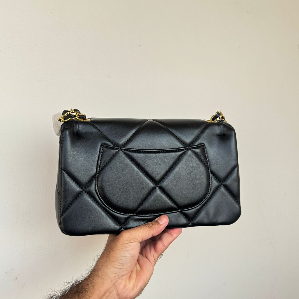 Chanel 19 handbag